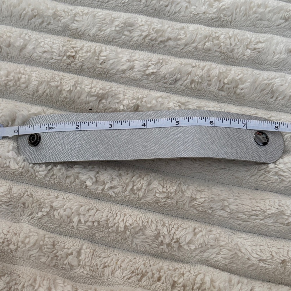 Chic Silver Nickel & Suede Ribbon Bracelet with Snap Fastening
